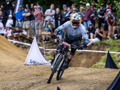 Tomáš Slavík přiváží stříbro z novozélandského zakončení Crankworx