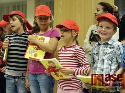 Obrazem: Slavnost Slabikáře na ZŠ Liberecká