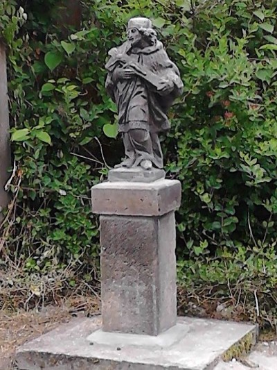 Policie pátrá po zlodějích vratislavické sochy sv. Jana Nepomuckého