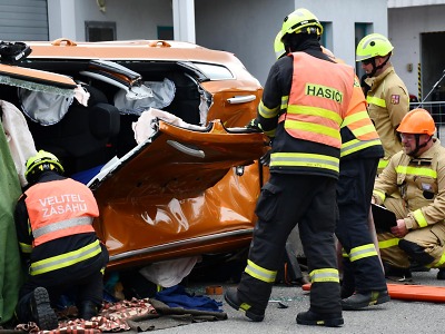 Autor foto:HZS Libereckého kraje Soutěž ve vyprošťování vyhráli hasiči z Jablonce