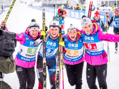 Ve štafetě v Oberhofu dojely biatlonistky třetí