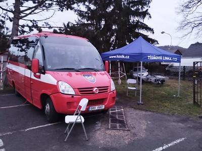 Hasiči pomáhali s volbami na stanovištích drive-in