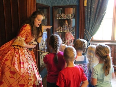 V srpnu památky opět lákají, prázdniny poté uzavře Hradozámecká noc