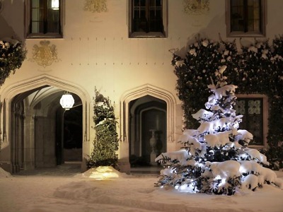 Vánoční prohlídky na zámku Sychrov
