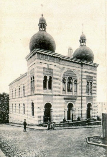 Uctění památky obětí holocaustu 