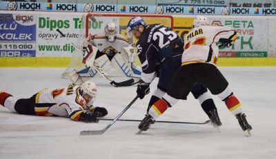 Druhou šanci ukončit sérii s Táborem mají Vlci v sobotu