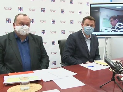 Autor foto:Archiv KÚ Libereckého kraje/ reprofoto z videa Pokles koronaviru se zastavil, z pedagogů v kraji pozitivních 3 procenta