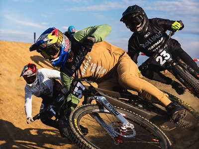 Výhra ve třetím díle 4X Pro Tour stačí Slavíkovi na celkové vítězství