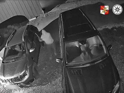 Autor foto:Archiv Policie ČR Poznáte muže, který poškodil dvě auta na Tanvaldském Špičáku?