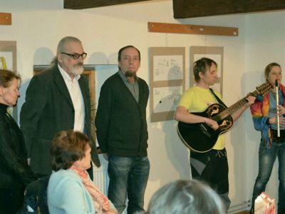 V Rýnovicích vystavují kresby Jana Hrubého a texty Ondřeje Sekala