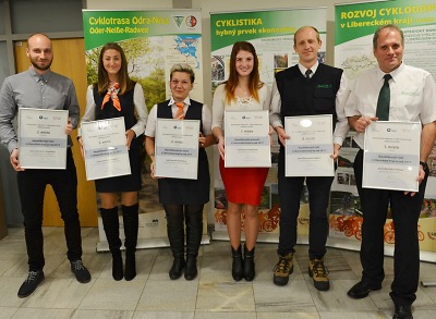 Nejoblíbenějším řidičem je Michal Piška, průvodčí Šárka Kopešová