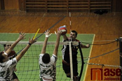 Zasloužená dělba bodů v jablonecké sokolovně