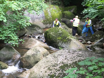 Jablonečtí pracovníci veřejně prospěšných prací uklidili nejen řeku Nisu