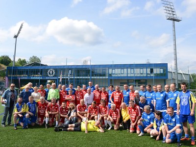 Amfora sehrála fotbalový zápas na pomoc hospici Libereckého kraje