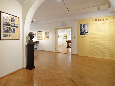 Výstavu ilustrátora Adolfa Kašpara prodlužují do 28. srpna