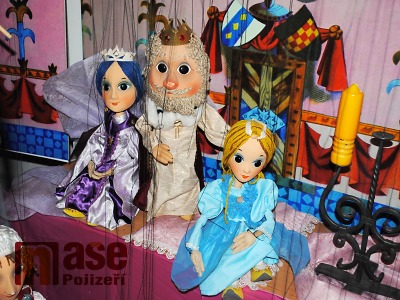 Půdu semilského muzea nově ovládly loutky