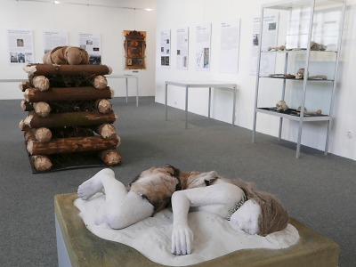 V turnovském muzeu odhalují smrt a pohřby v Pojizeří napříč staletími