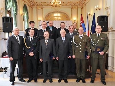 Hejtman vyznamenal příslušníky Integrovaného záchranného systému