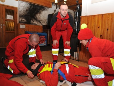V Jizerkách se utkali o titul nejlepšího záchranářského týmu