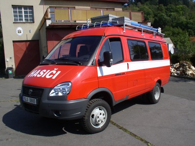 Dobrovolní hasiči ze Železného Brodu se dočkali nového vozidla