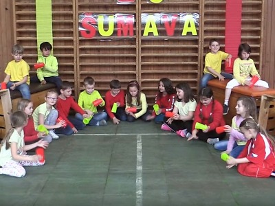 Autor foto:Archiv ZŠ Šumava Jablonec nad Nisou Jablonecká ZŠ Šumava natočila svou verzi klipu Cup Song