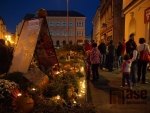 Dýňobraní aneb Svátek dětí, dýní a strašidel před Domem Vína v Jablonci nad Nisou.