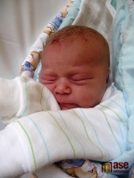 Maminka Kateřina Repčíková se raduje z dcerky Kačenky Repčíkové. Na svět přišla 13. října 2011 ráno.