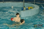 Čertovské vodní hrátky v jabloneckém bazénu 2011