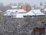 Ranní chumelenice pokryla Jablonec.