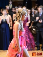 Maturitní ples oktávy z Gymnázia Dr. Randy