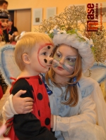 Valentýnský maškarní karneval.