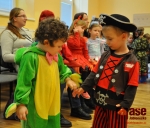 Valentýnský maškarní karneval.