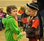 Valentýnský maškarní karneval.