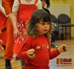 Valentýnský maškarní karneval.