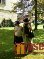  Sraz veteránů na nádvoří zámku Hrubý Rohozec