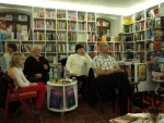Beseda s kandidátkou na prezidenta ČR Táňou Fischerovou v knihkupectví Serius v Jablonci nad Nisou.