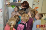 Děti z mateřských škol navštívily výstavu Jablonecká rodina 