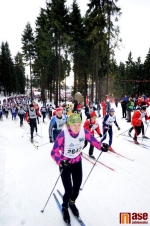 Závod Jizerská padesátka patří mezi lyžaři k nejoblíbenějším.