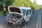 Aktualizováno: Při střetu dvou vozidel u Jablonce se zranili dva lidé