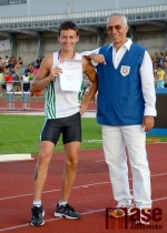 Bronzový medailista David Fischer s trenérem Antonínem Hadingerem