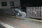 Nehoda VW Passat v ulici Podhorská v Jablonci nad Nisou