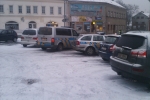 Nehoda dvou vozidel na náměstí T. G. Masaryka ve Smržovce