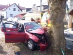 Tragická nehoda na Smržovce, při které řidič narazil ve velké rychlosti do stromu