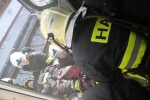 Nácvik záchrany osob z hořícího vlaku libereckých hasičů