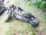 Nehoda motorkáře mezi obcemi Zahrádky a Hostíkovice