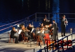 Komorní orchestr Quattro na mole jablonecké přehrady
