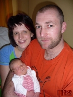 Anička Schierová se narodila 6. března 2011 rodině Schierové.