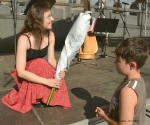 Duo Ivana Trojanová-hoboj, Hana Hrachovinová-harfa vystoupilo na Mírovém náměstí