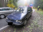 Střet dvou aut na silnici mezi Dolní Černou Studnicí a Hutí