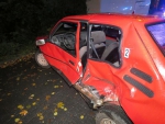 Nehoda dodávky a osobního auta na jablonecké křižovatce ulic Palackého a Mánesova
